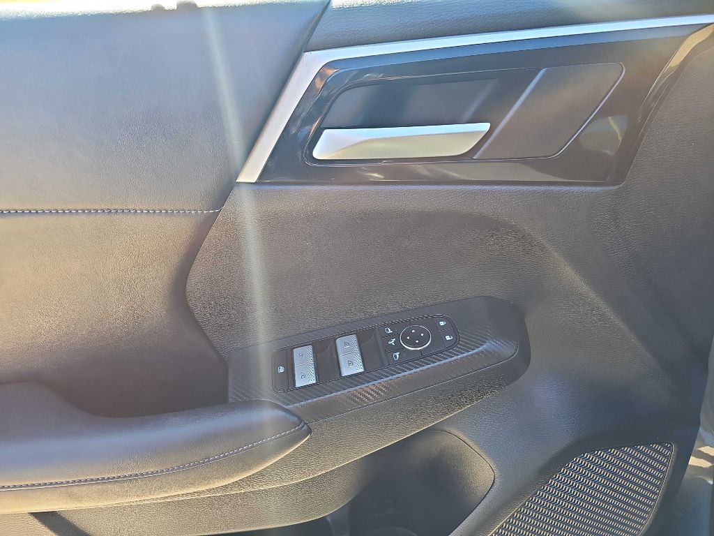 2024 Mitsubishi Outlander Image 18