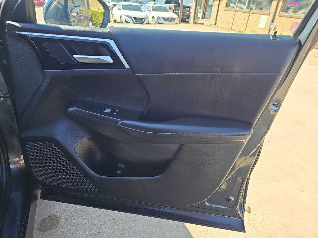 2024 Mitsubishi Outlander Image 20