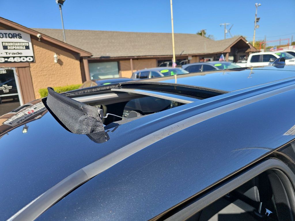 2024 Mitsubishi Outlander Image 39