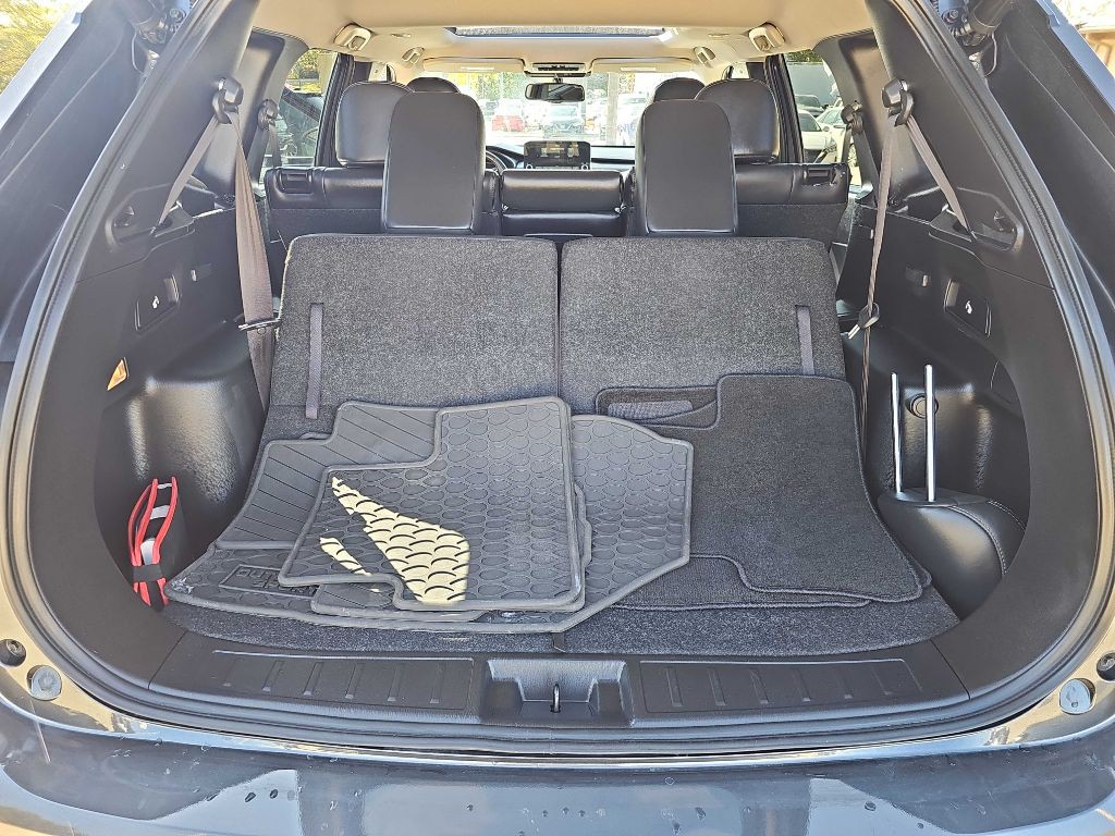 2024 Mitsubishi Outlander Image 42