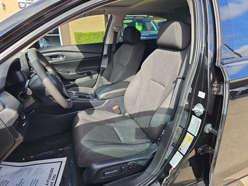 2023 Honda Accord Image 11