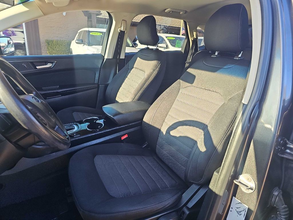 2018 Ford Edge Image 11