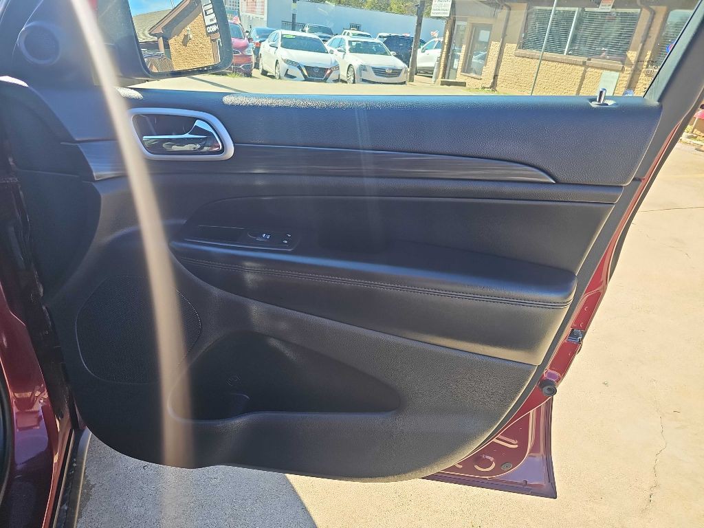 2021 Jeep Grand Cherokee Image 16