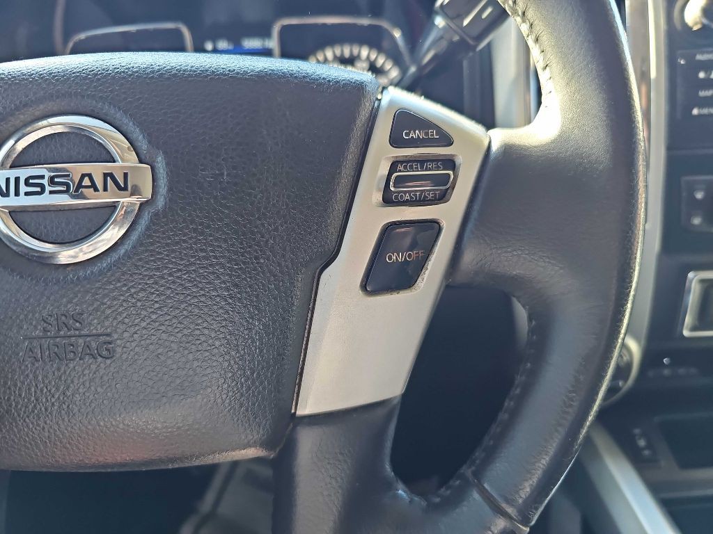 2019 Nissan Titan Image 24