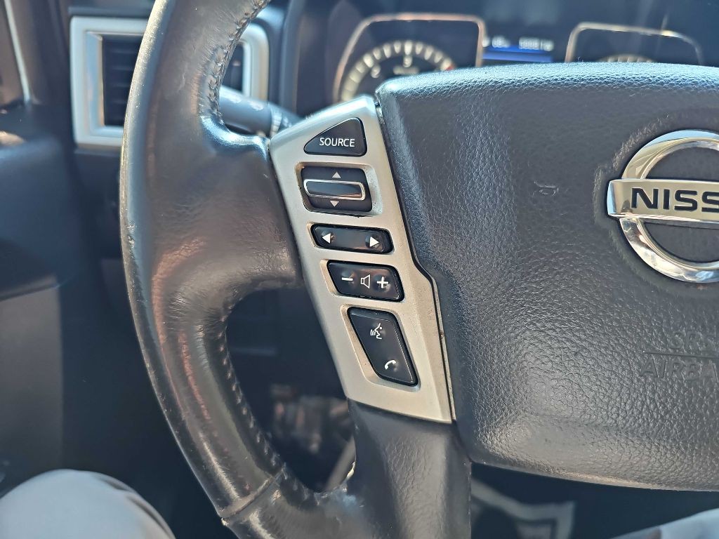 2019 Nissan Titan Image 25