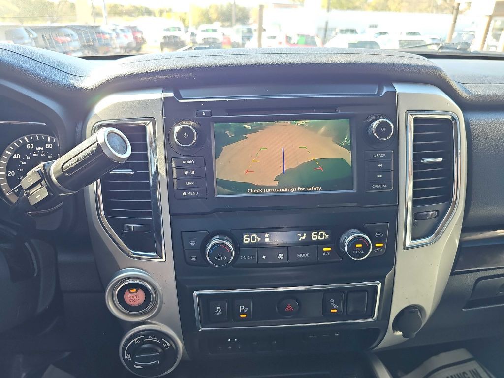 2019 Nissan Titan Image 31