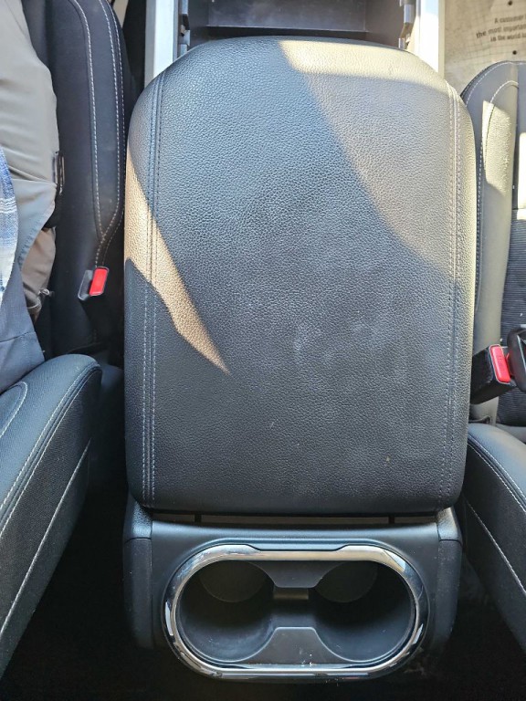 2019 Nissan Titan Image 34