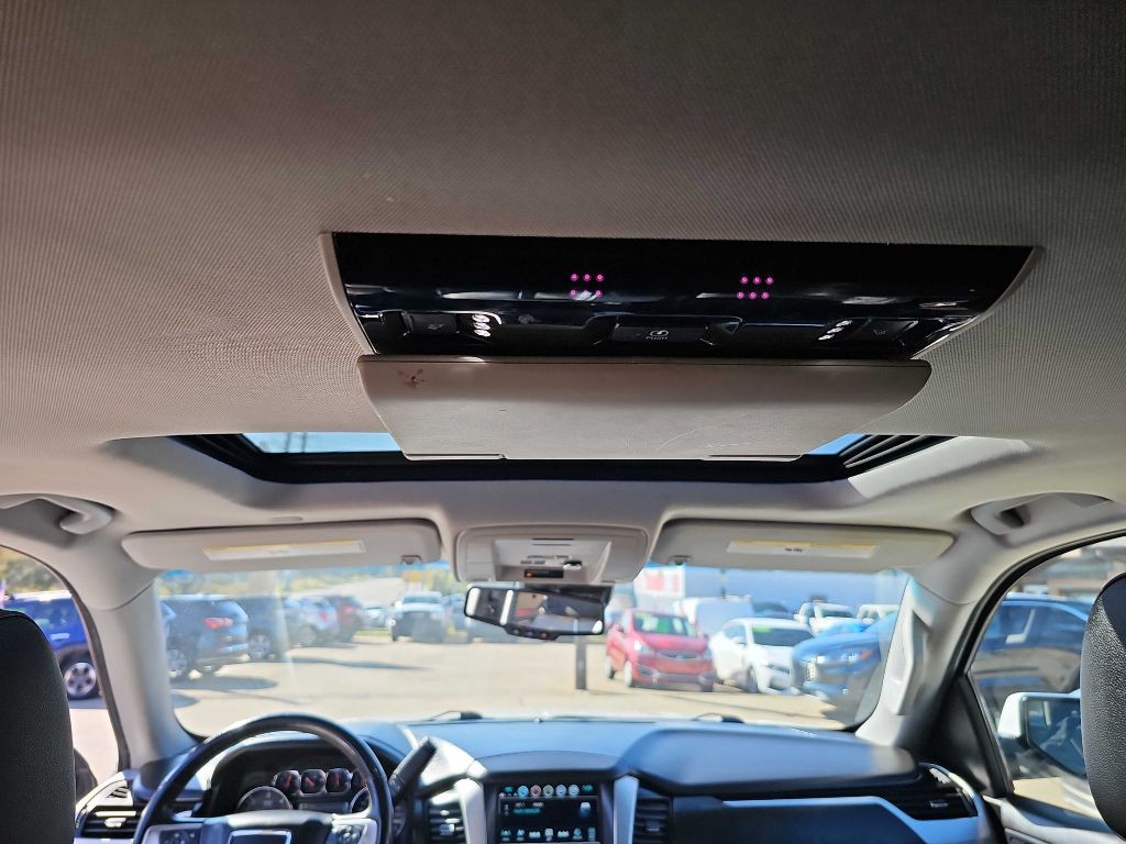 2019 GMC Yukon Image 40