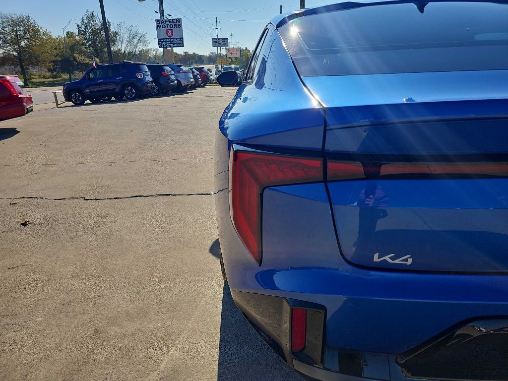 2025 Kia K4 Image 9