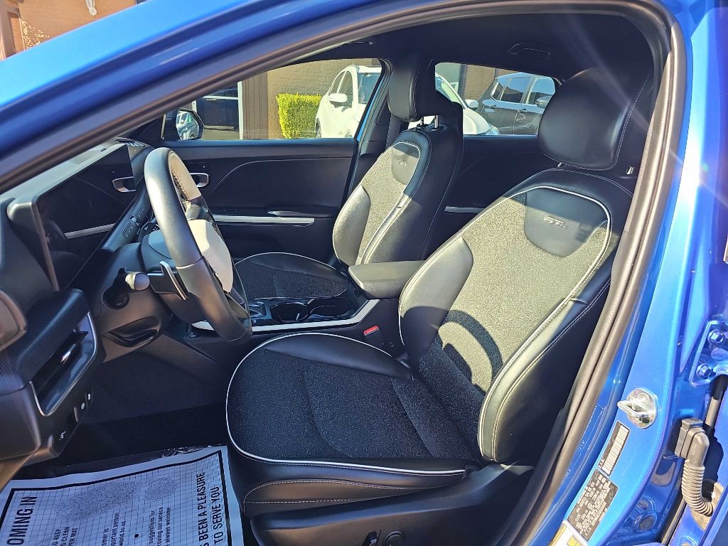 2025 Kia K4 Image 13