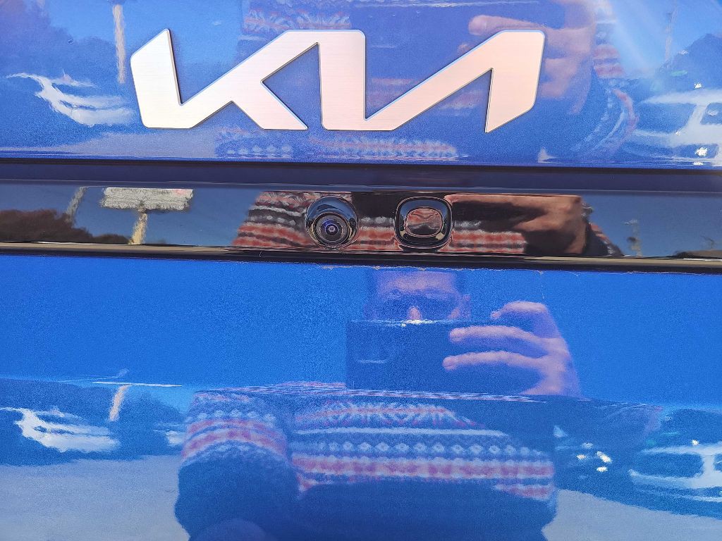 2025 Kia K4 Image 32