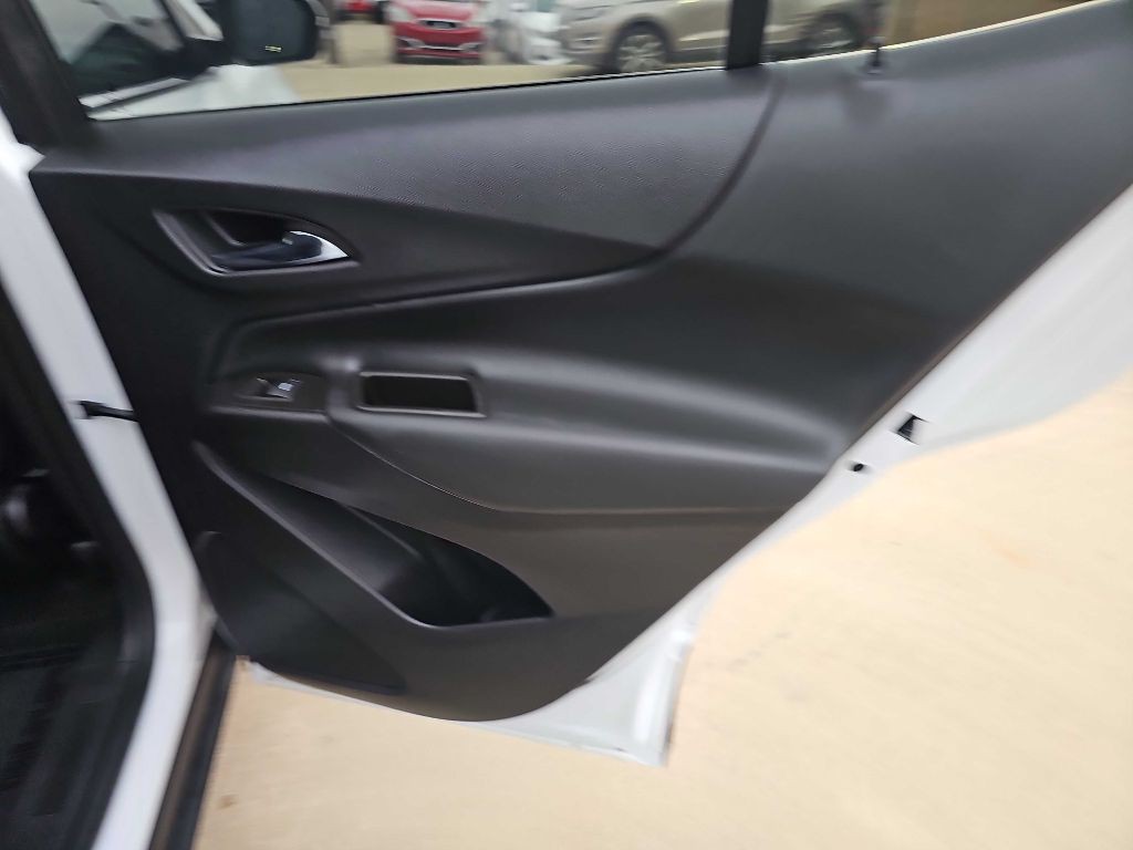 2023 Chevrolet Equinox Image 14