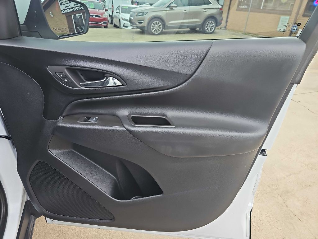 2023 Chevrolet Equinox Image 18