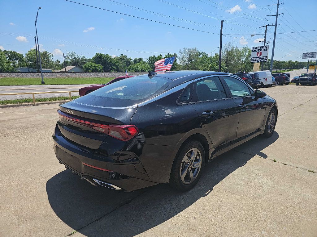 2023 Kia K5 Image 3