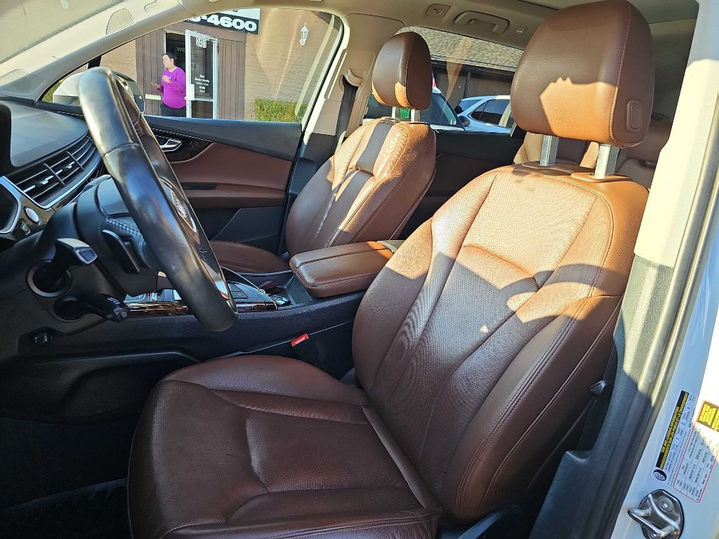 2018 Audi Q7 Image 12