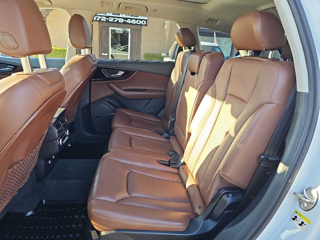 2018 Audi Q7 Image 16