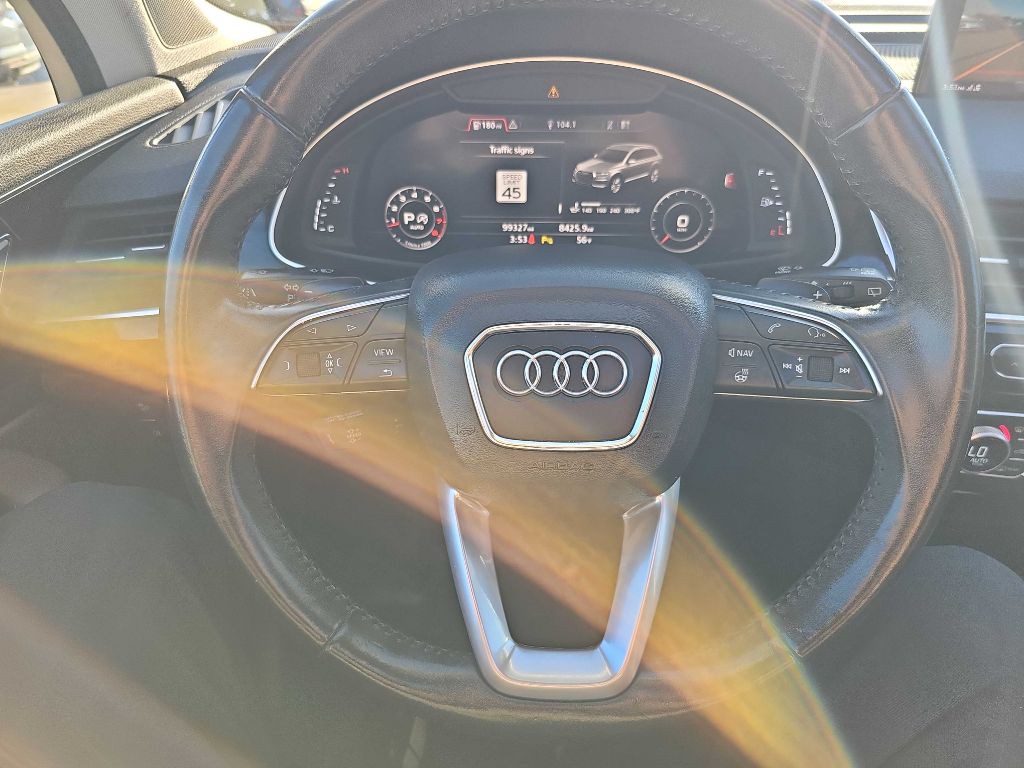 2018 Audi Q7 Image 28