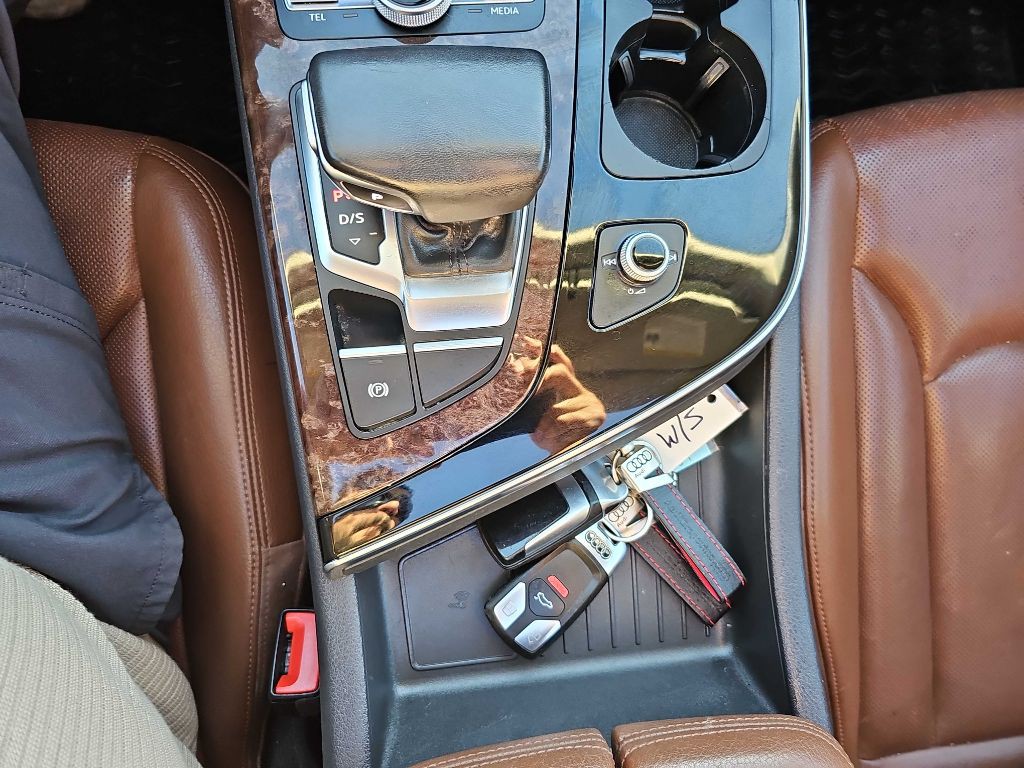2018 Audi Q7 Image 37