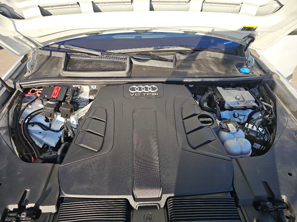 2018 Audi Q7 Image 41