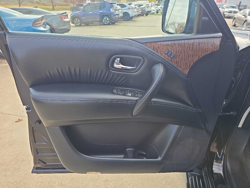 2020 Nissan Armada Image 12