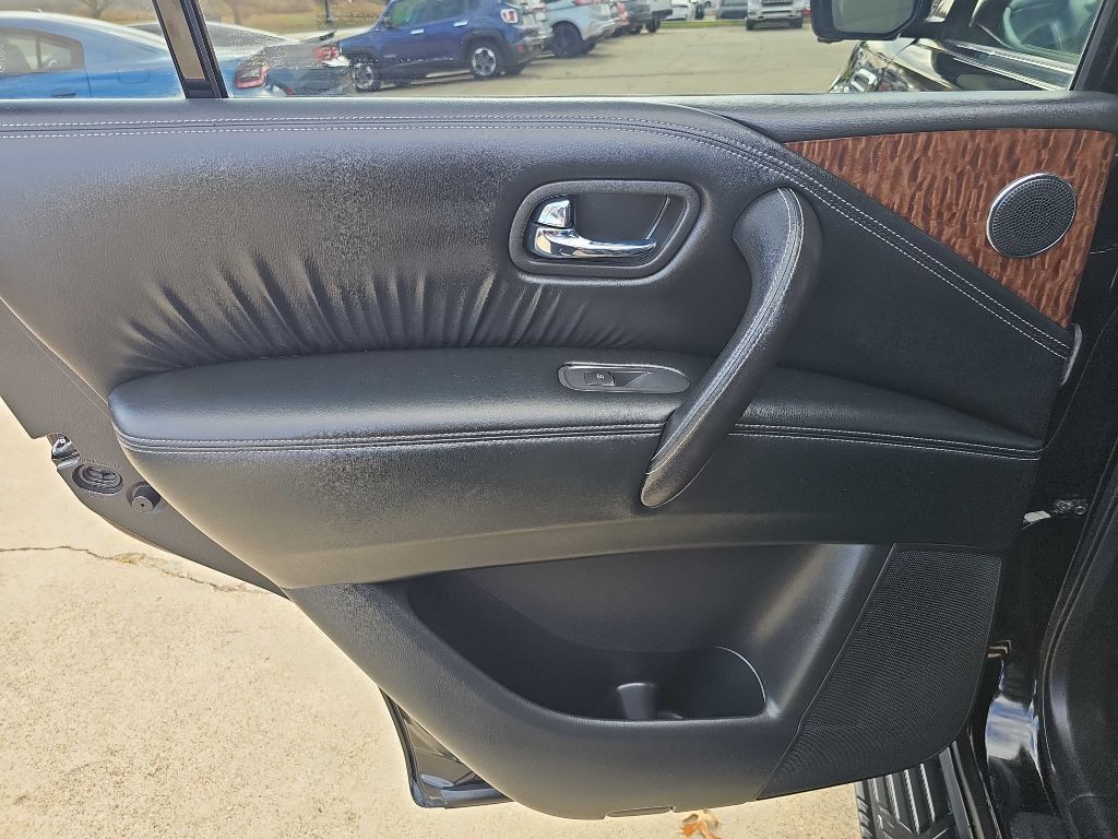 2020 Nissan Armada Image 14