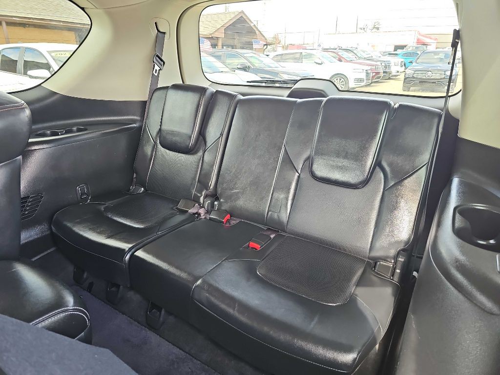 2020 Nissan Armada Image 17