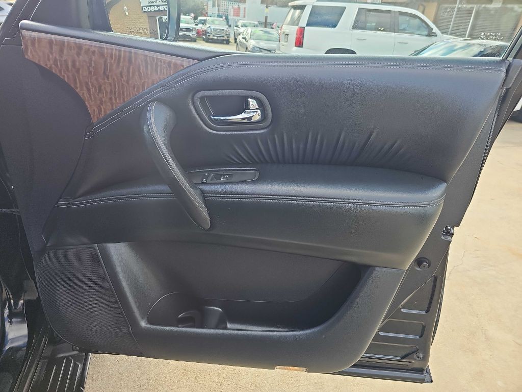 2020 Nissan Armada Image 22