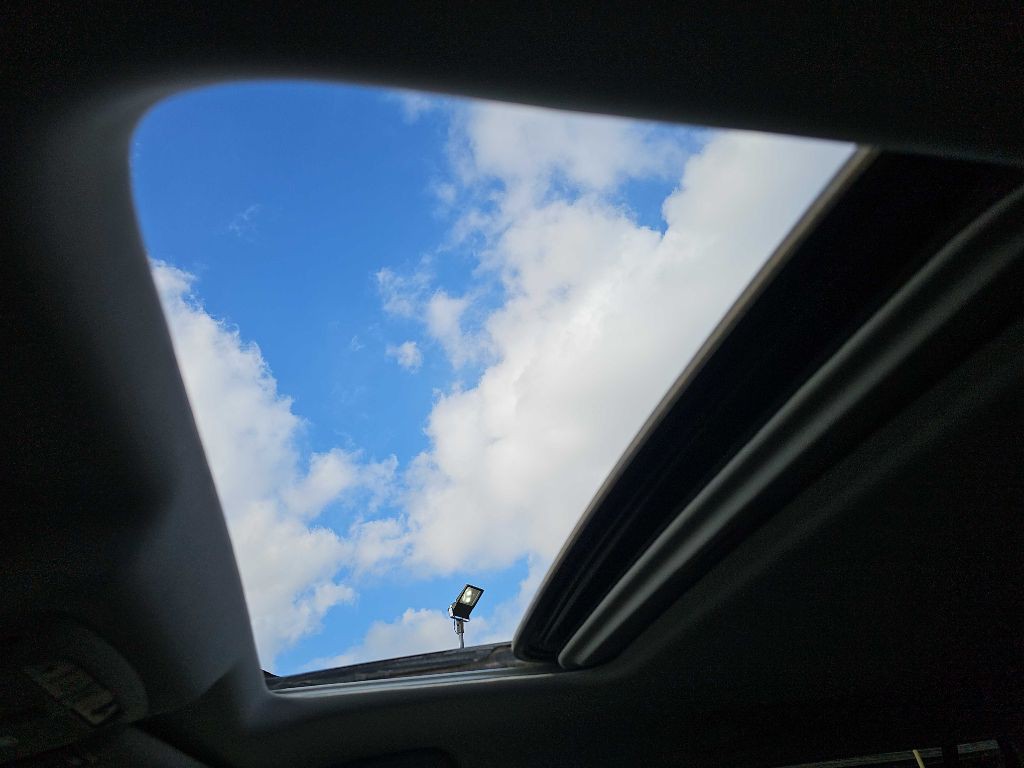 2020 Nissan Armada Image 38