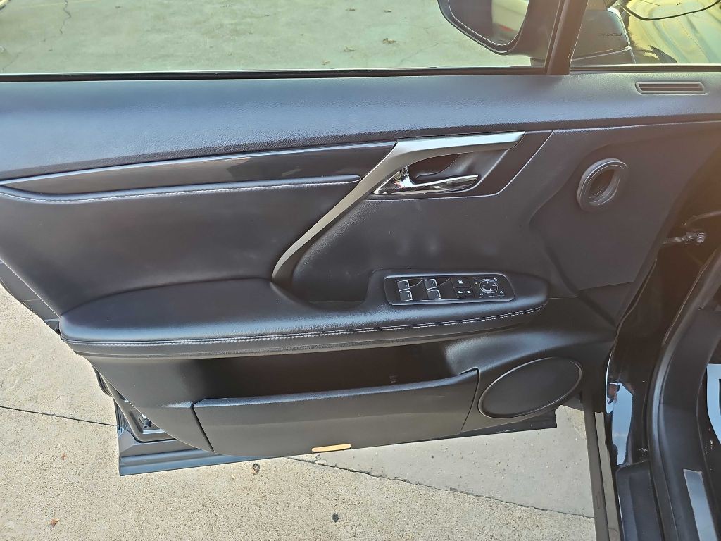 2018 Lexus RX Image 11