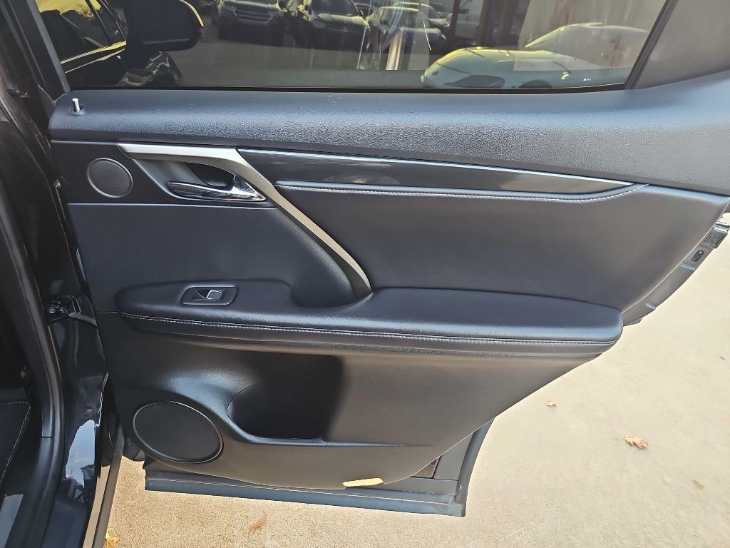 2018 Lexus RX Image 12