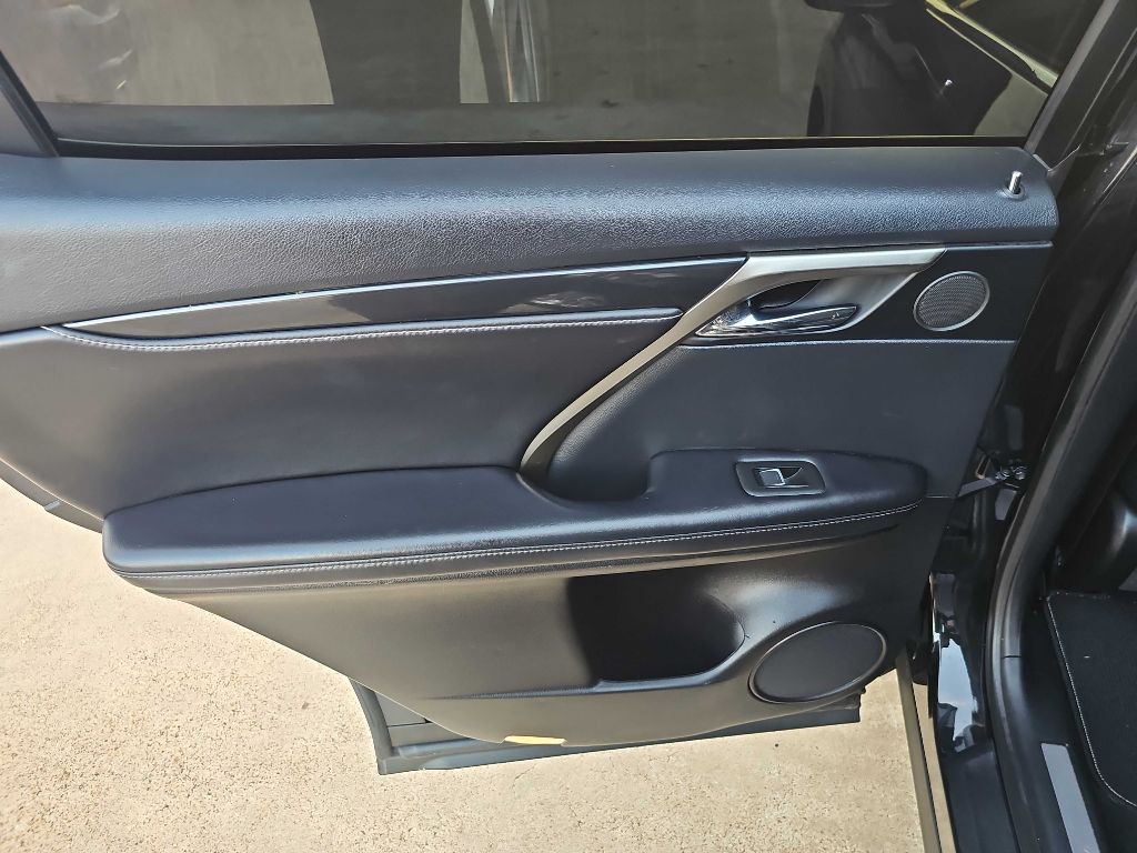 2018 Lexus RX Image 14