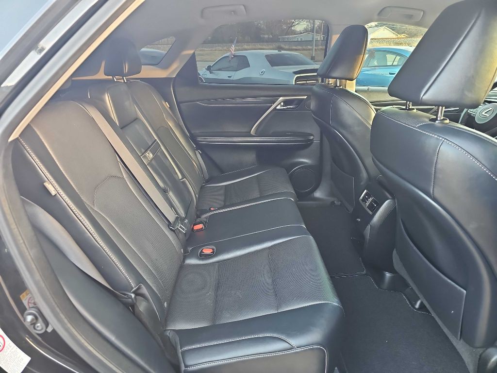 2018 Lexus RX Image 16