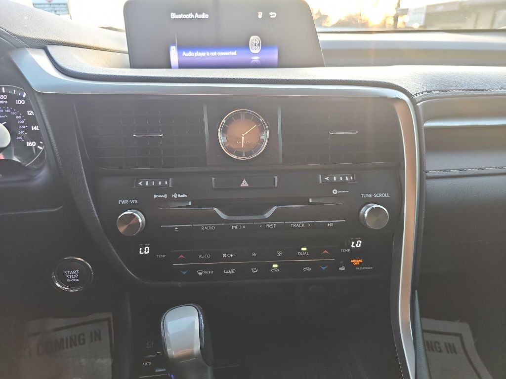 2018 Lexus RX Image 29