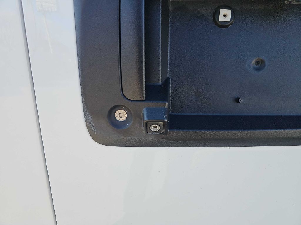 2019 Chevrolet Express Image 23