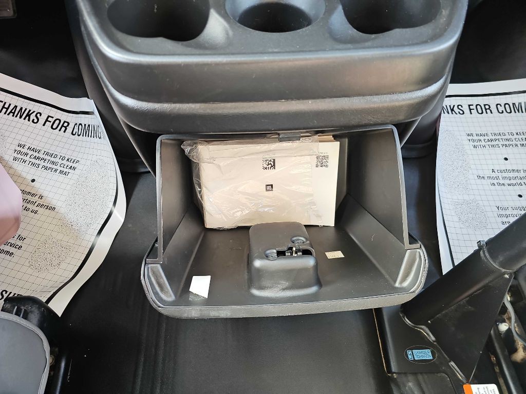 2019 Chevrolet Express Image 33