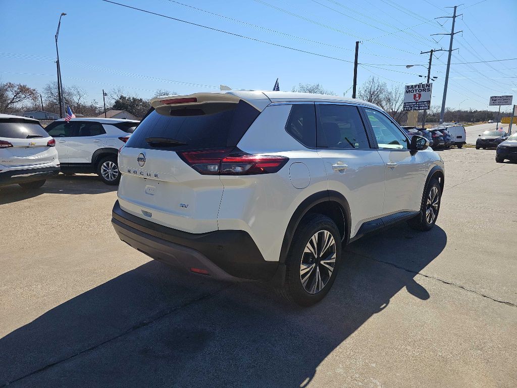 2023 Nissan Rogue Image 4