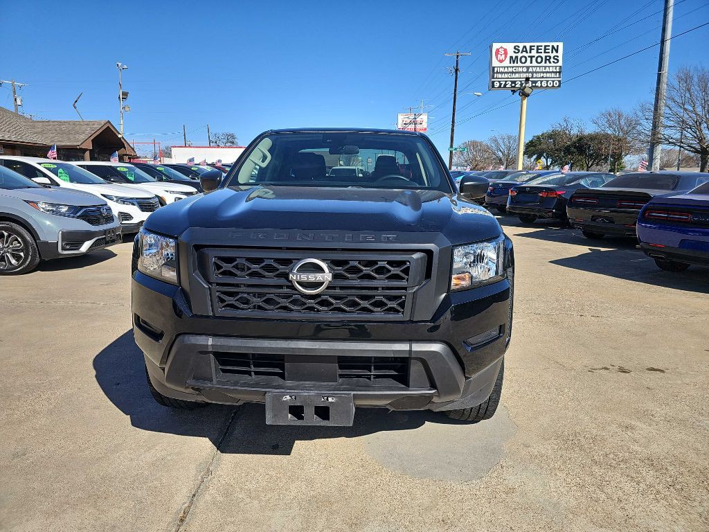 2022 Nissan Frontier Image 8