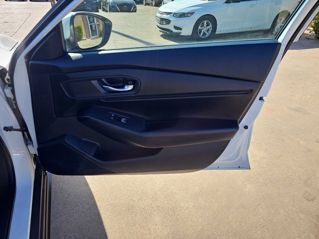 2024 Honda Accord Image 18