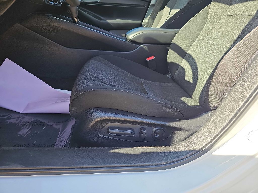 2024 Honda Accord Image 22