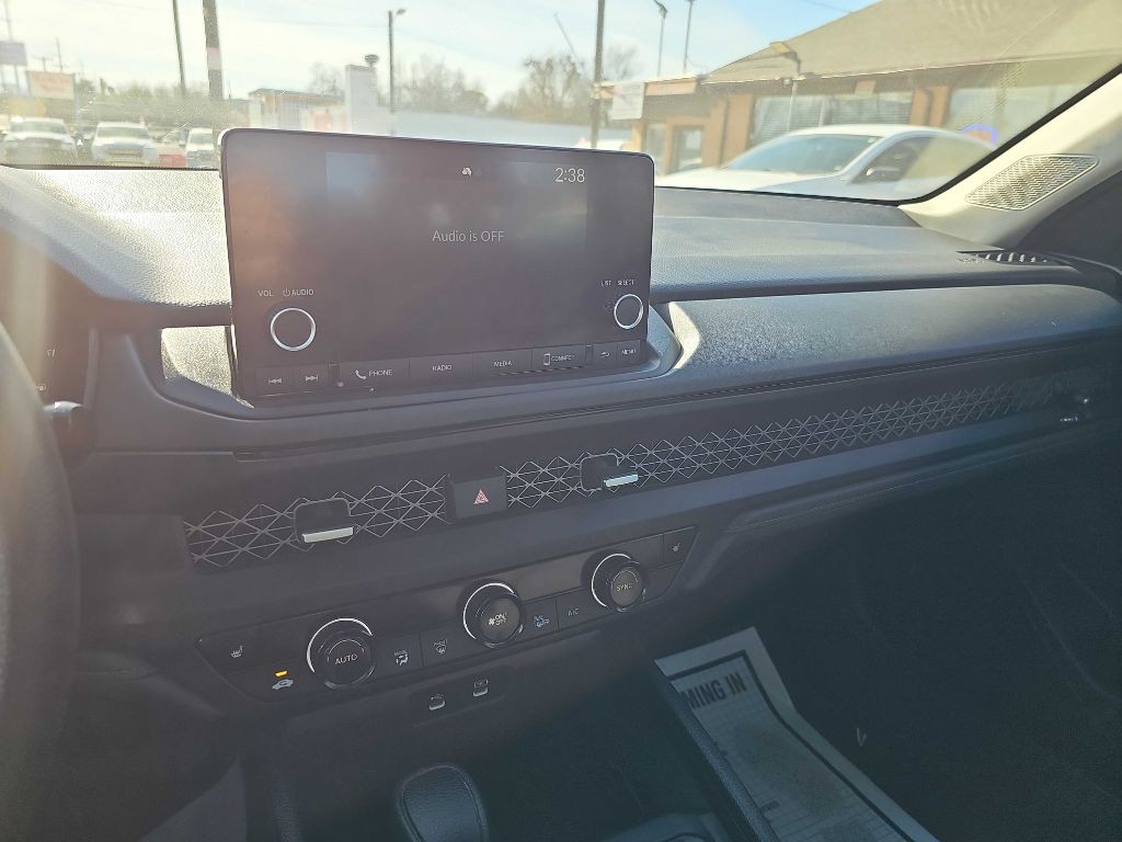 2024 Honda Accord Image 27