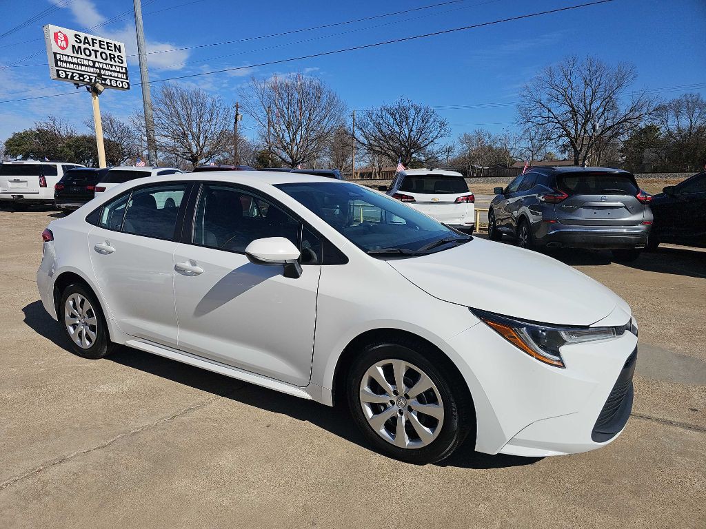 2024 Toyota Corolla Image 1