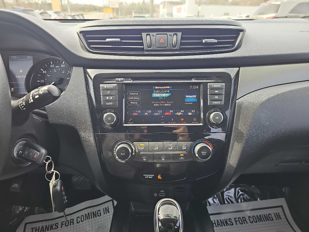 2019 Nissan Rogue Image 25