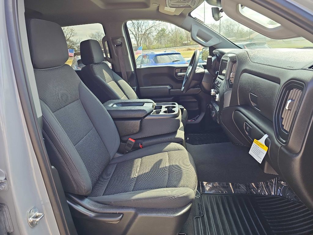 2024 GMC Sierra Image 15