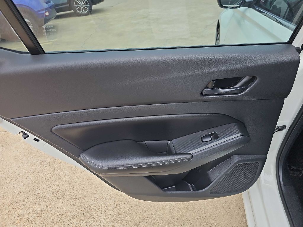 2024 Nissan Altima Image 14