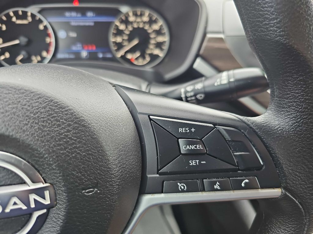 2024 Nissan Altima Image 24