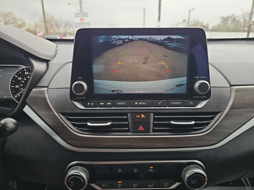 2024 Nissan Altima Image 27