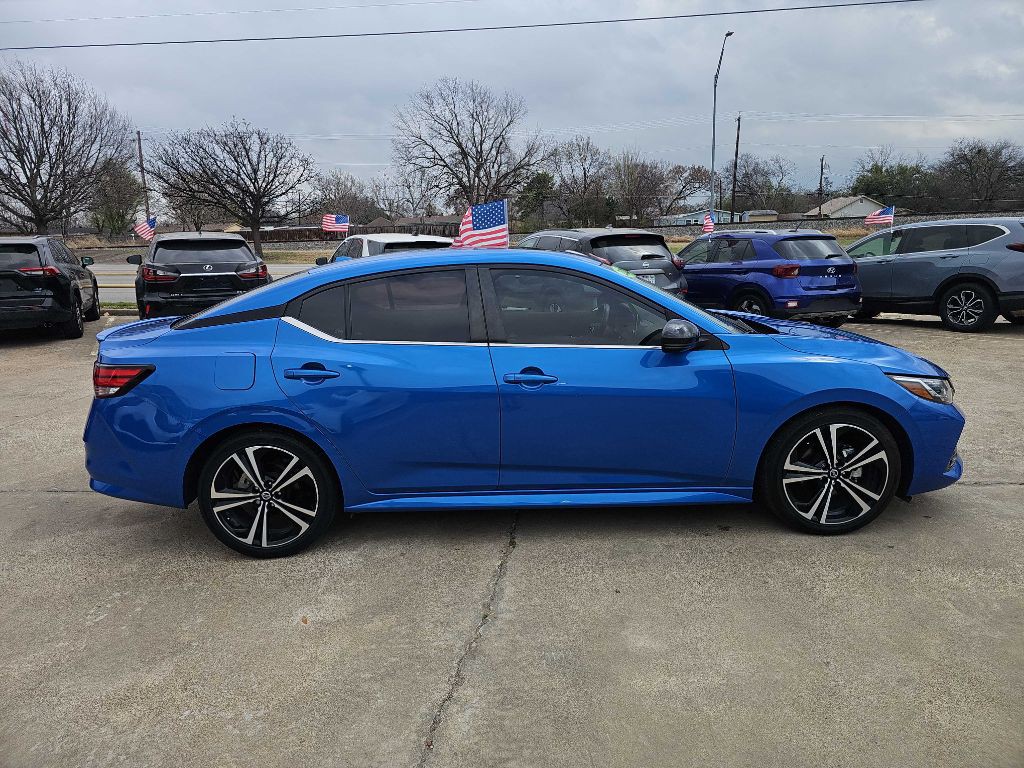 2022 Nissan Sentra Image 2