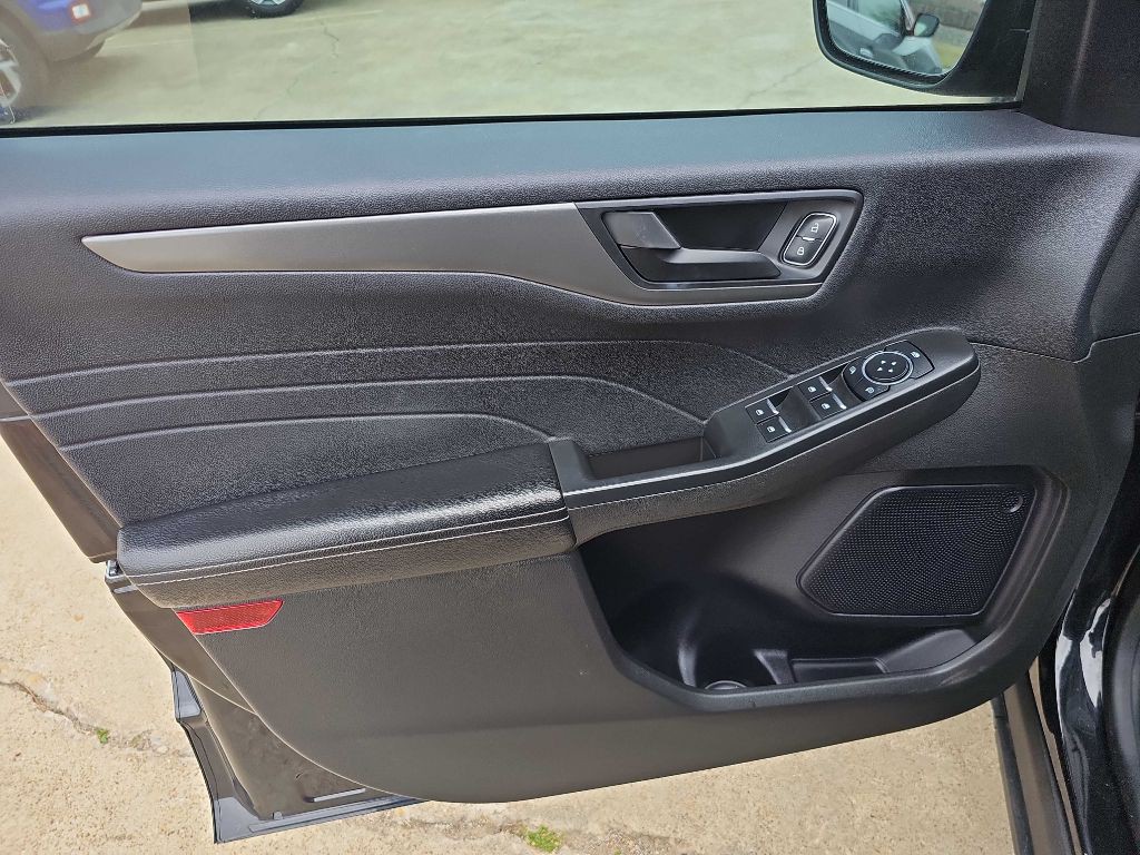 2024 Ford Escape Image 11