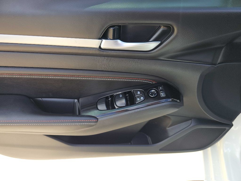 2023 Nissan Altima Image 20