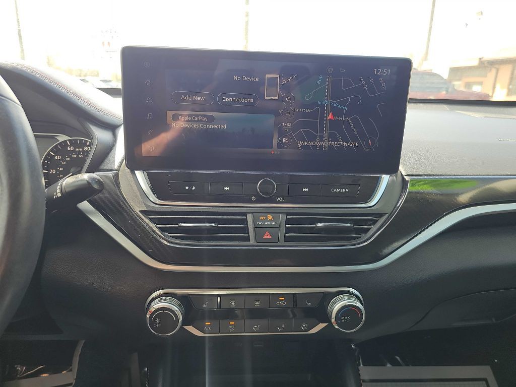 2023 Nissan Altima Image 27